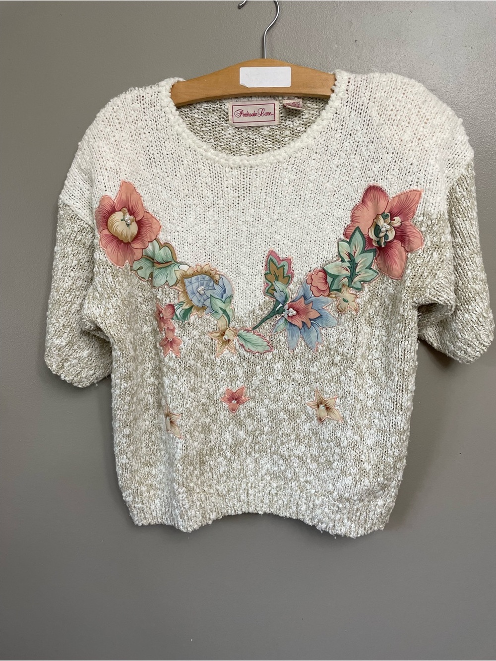 Vintage Penbrooke Lane Womens Floral Applique Pearl Sweater Large short sleeve